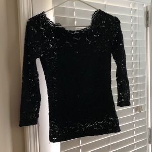 Black lace 3/4 sleeve EUC